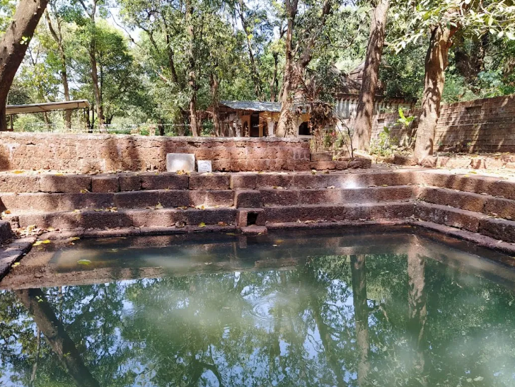 Sapteshwar Temple, Ratnagiri, Maharashtra - Vushii.com Sapteshwar Temple, Ratnagiri, Maharashtra - Vushii.com